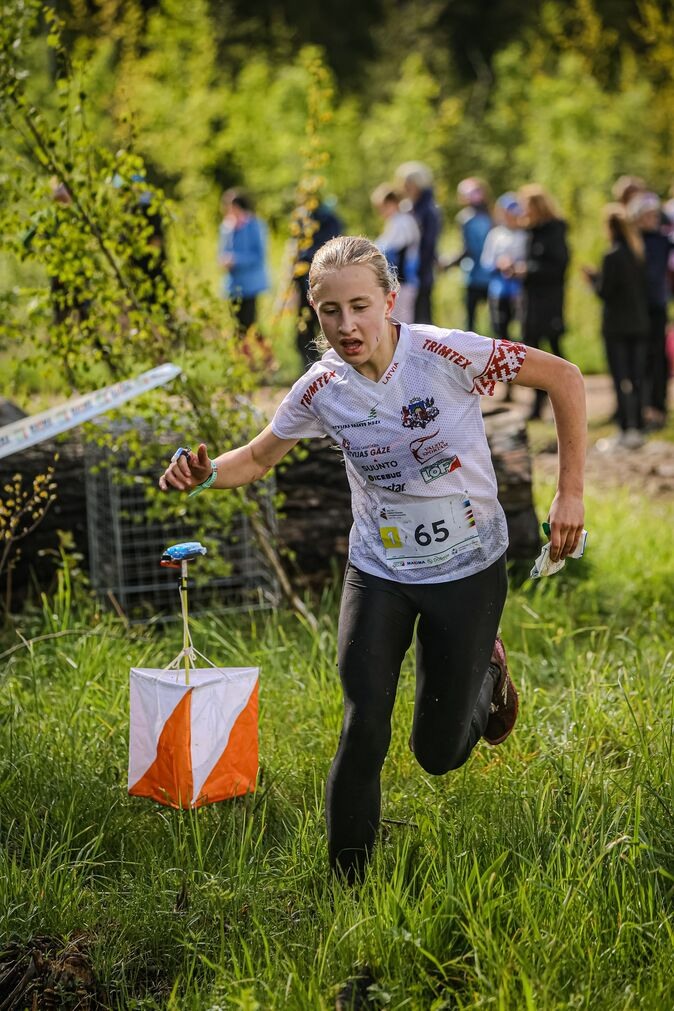 Ogres novada sportistiem panākumi Baltijas čempionātā orientēšanās