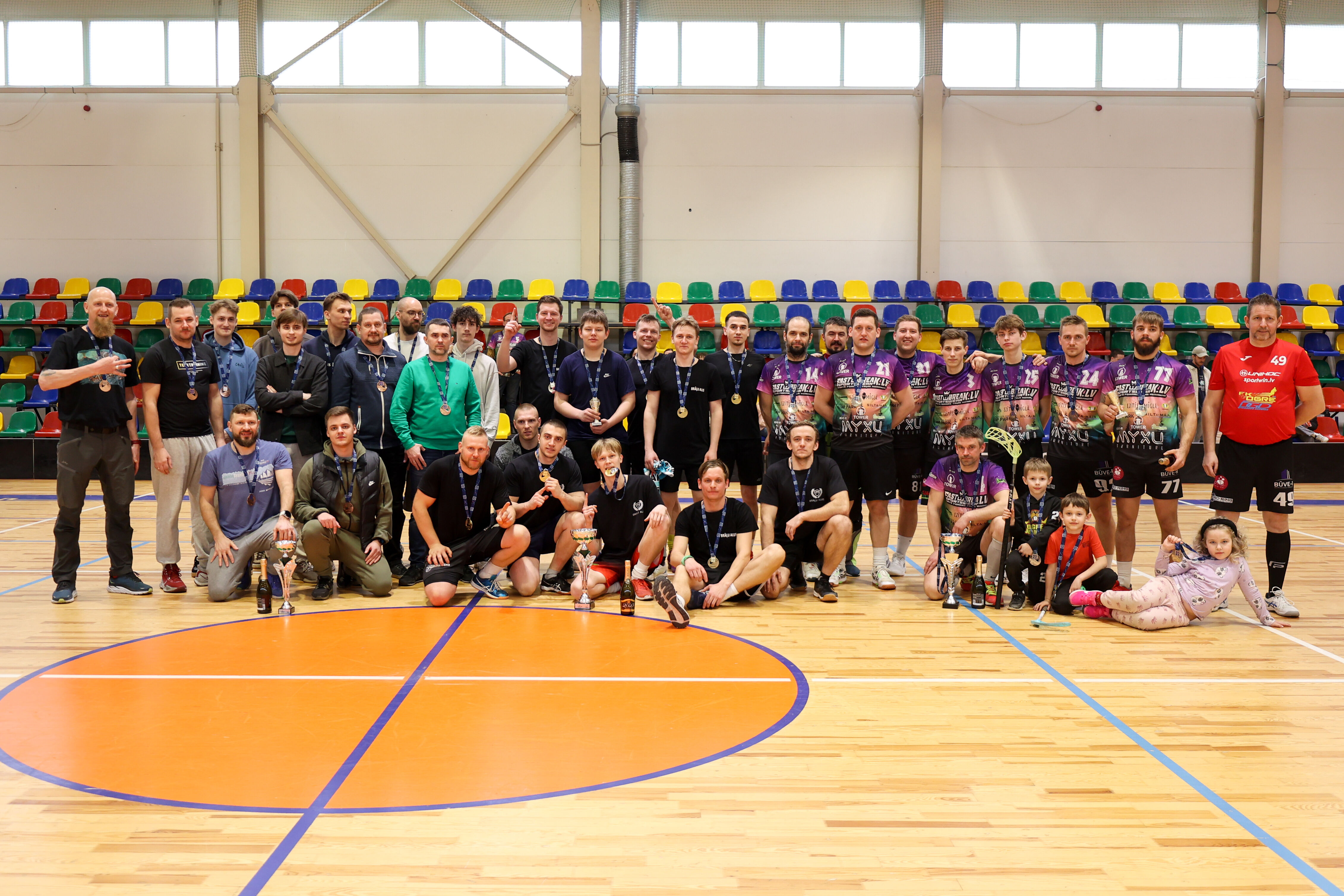 Noslēdzies Ogres novada čempionāts florbolā