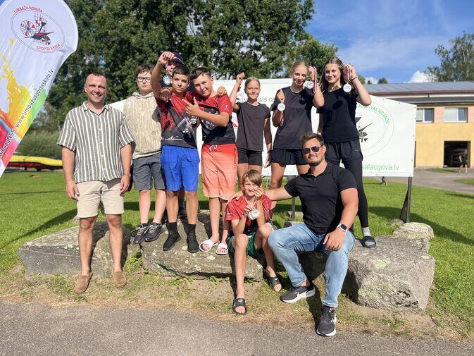  Smaiļotājs Dāvis Cimmermanis uzvar Latvijas Jaunatnes  čempionātā smaiļošanā