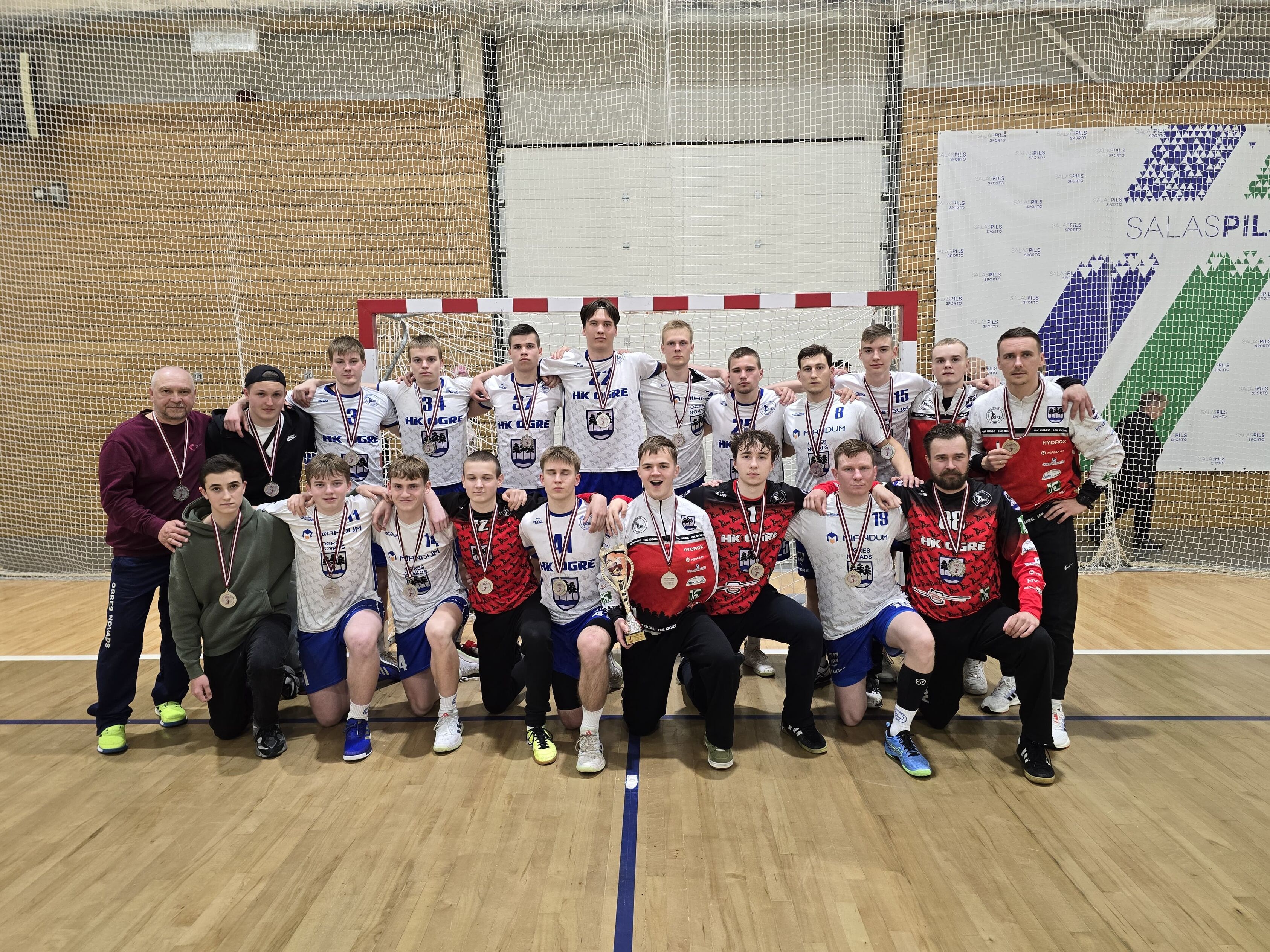 Cīņā līdz galam: ONSC/HK Ogre izcīna sudraba medaļas Latvijas 1. līgā