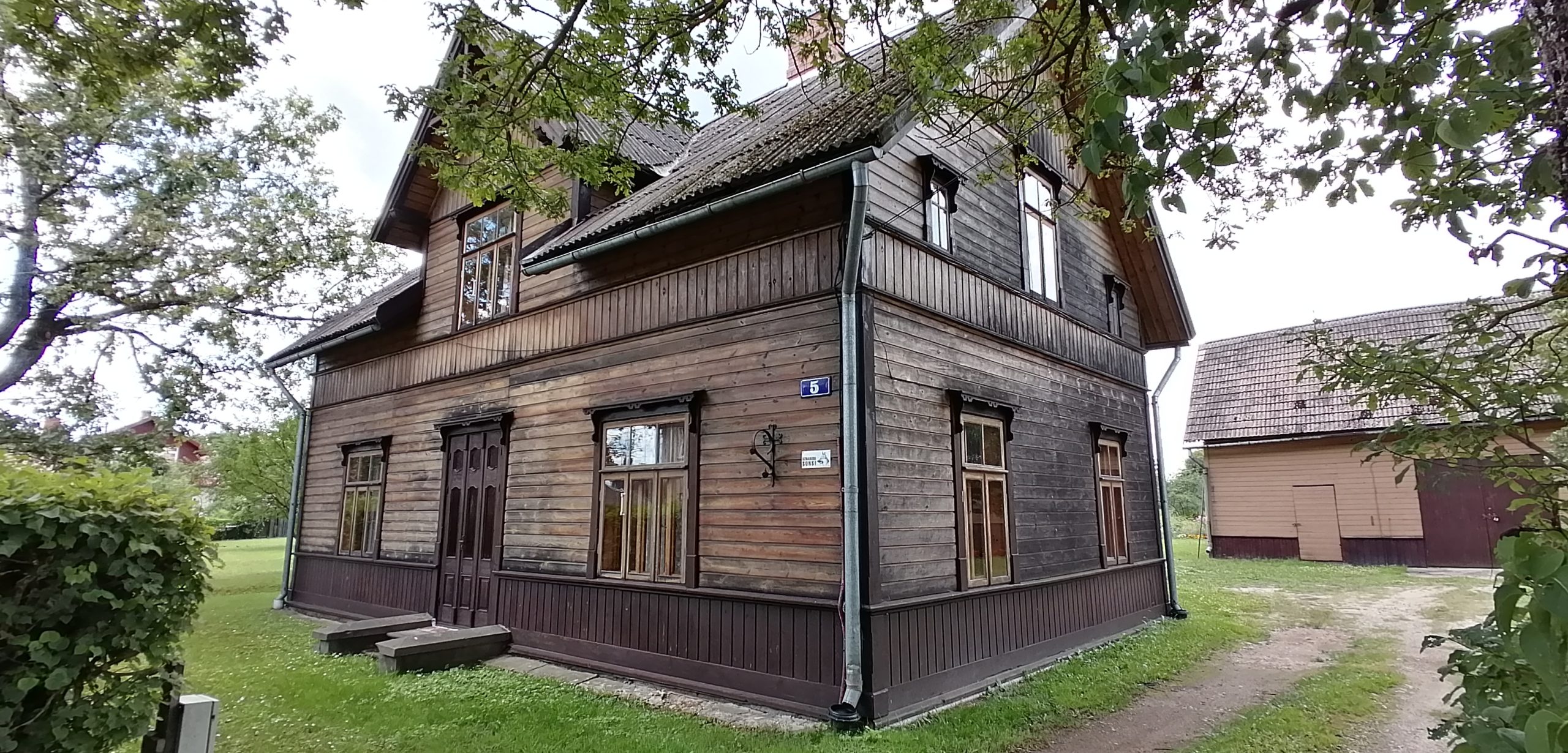 Līkā iela 5, Gulbene